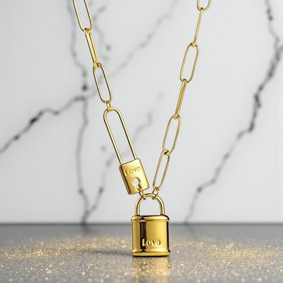🆕️Padlock Pendant 18K Gold Plated Stainless Steel Trendy Layering Necklace - Picture 1 of 8